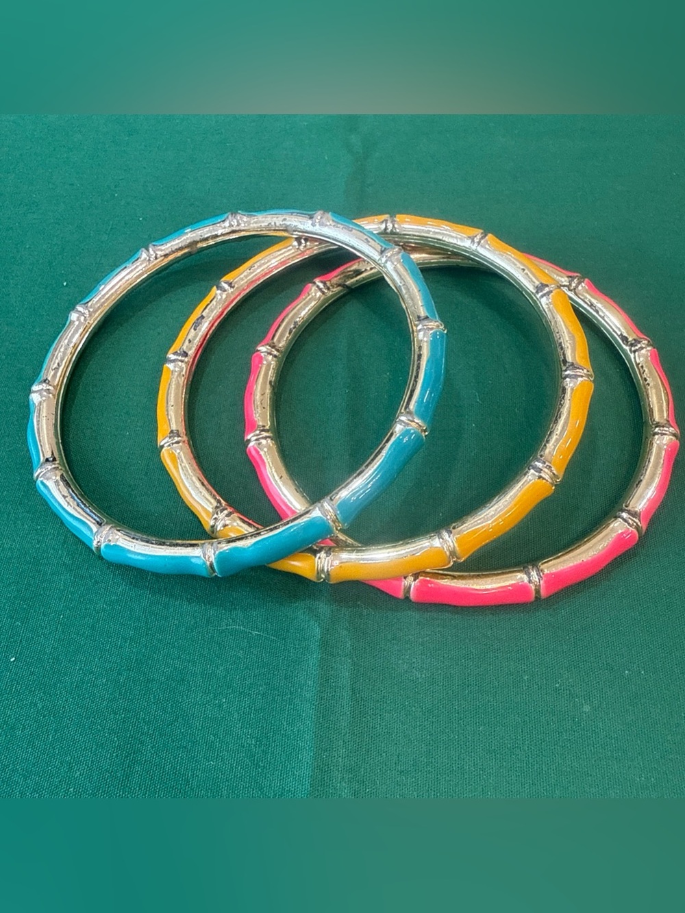 3Colorful Goldtone bamboo style stackable bangle bracelets. 64D